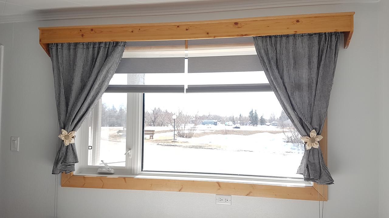 Quest Motel Whitewood Bagian luar foto