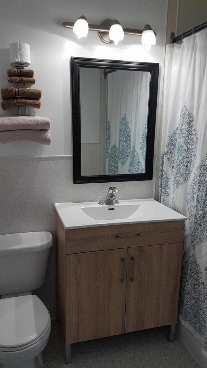 Quest Motel Whitewood Bagian luar foto